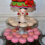 Macrons-tower -vanilla, raspberry recipe