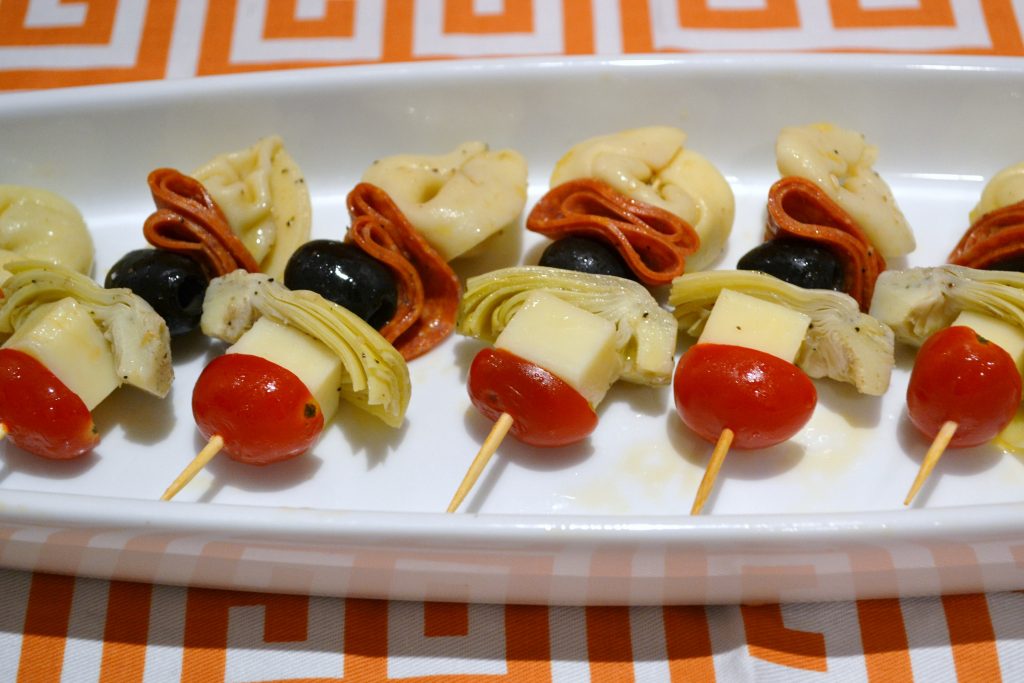 How to Make Tortellini Appetizer Kabobs, Tailgating lizbushong.com