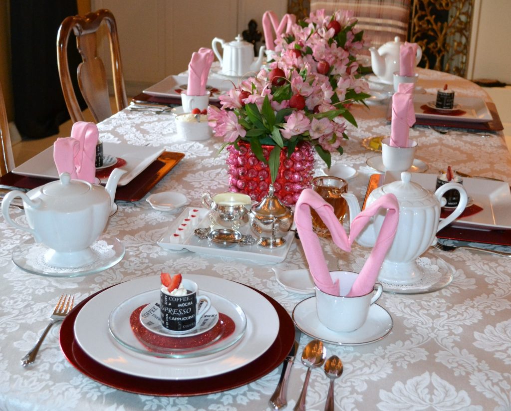 lizbushong.com Valentine Tea Table Scape