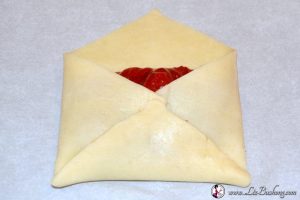 Raspberry Pie Pastry Envelopes - Del's cooking twist