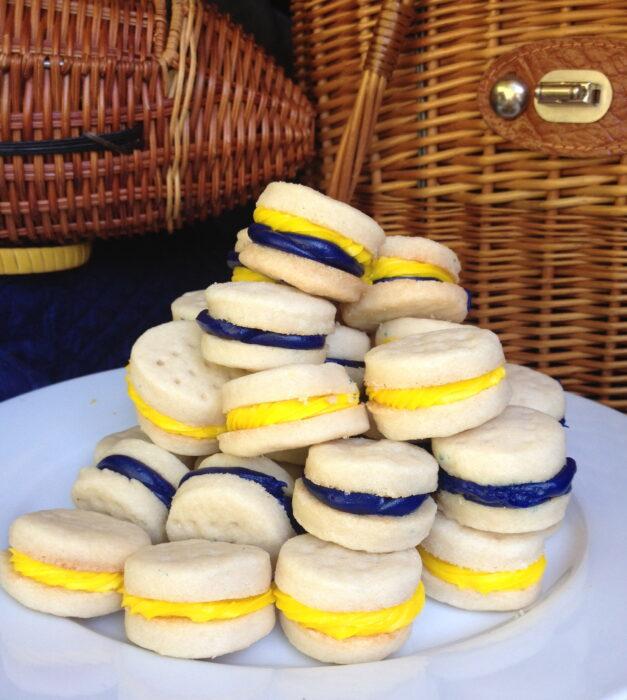 Tailgating blue n gold cream cookies lizbushong.com