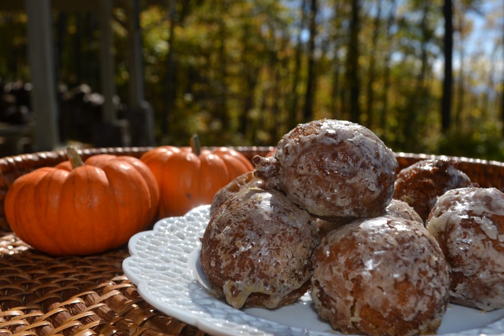 Pumpkin Spice Doughnut Holes-Cinnamon Glaze Recipe