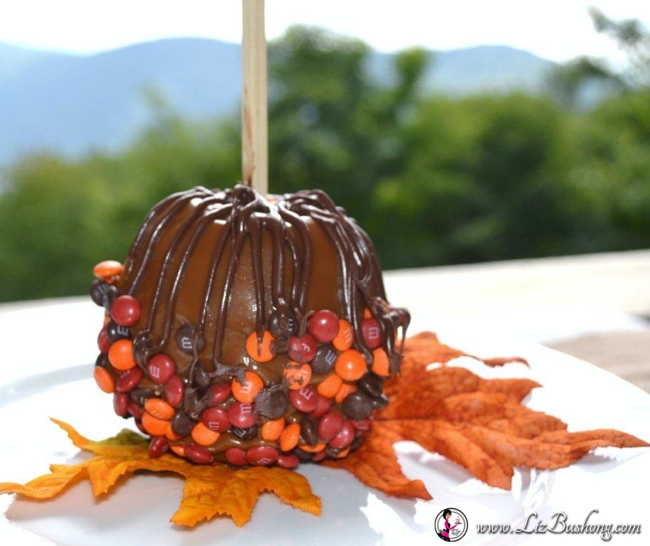 Caramel Apples with mini fall chocolates lizbushong.com