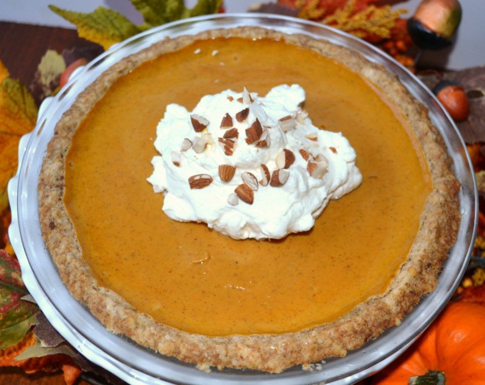 How to Make Pumpkin Pie Spice Nut Crust recipe lizbushong.com