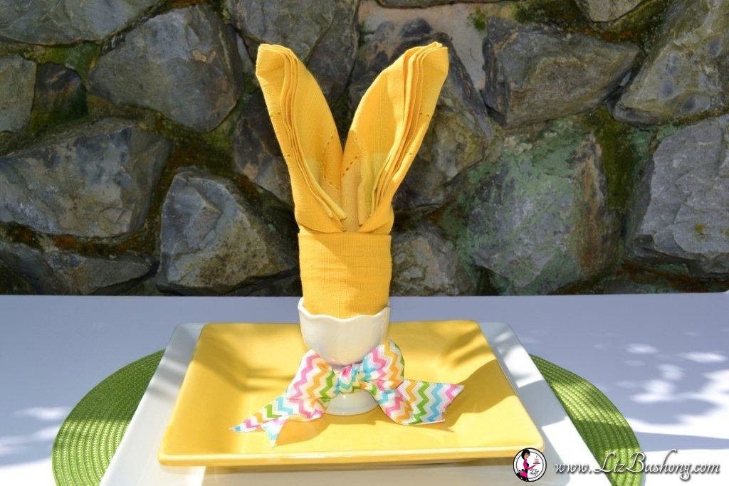Bunny Ears napkin fold- finshed-www.lizbushong.com