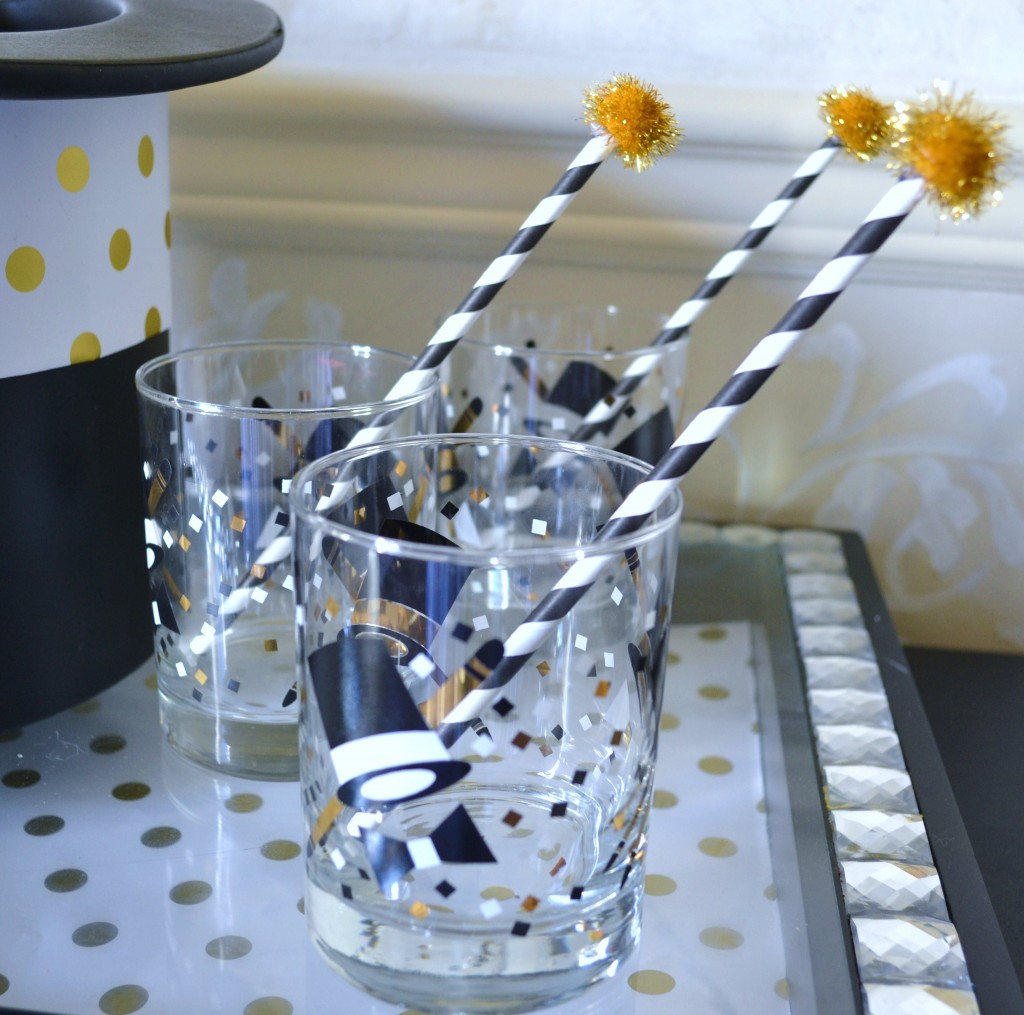 new-years-tablescape-glasses-with-poms-lizbushong-com