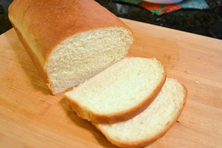 Easy Yeast Buttermilk Bread Recipe