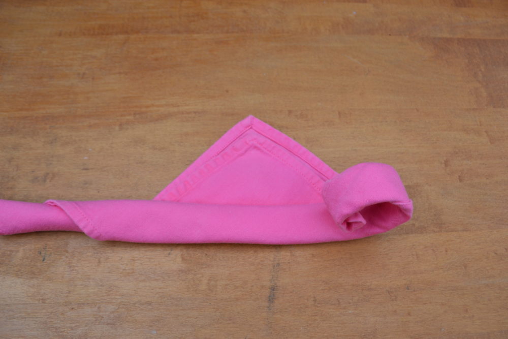 Rose Napkin Fold- Step 4-lizbushong.com