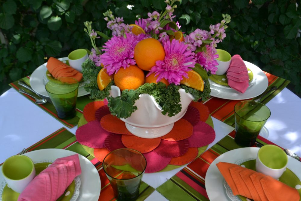 How to set Summer Tablescape with Black & White - Liz Bushong