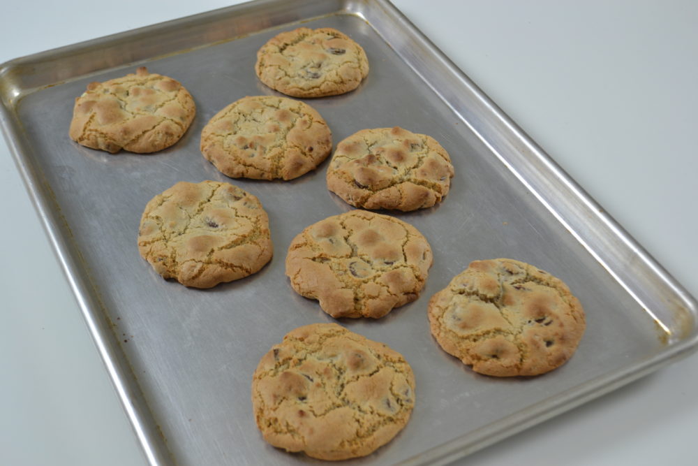 Brown Butter Pecan Chocolate Chip Cookies baking tray- lizbushong.com