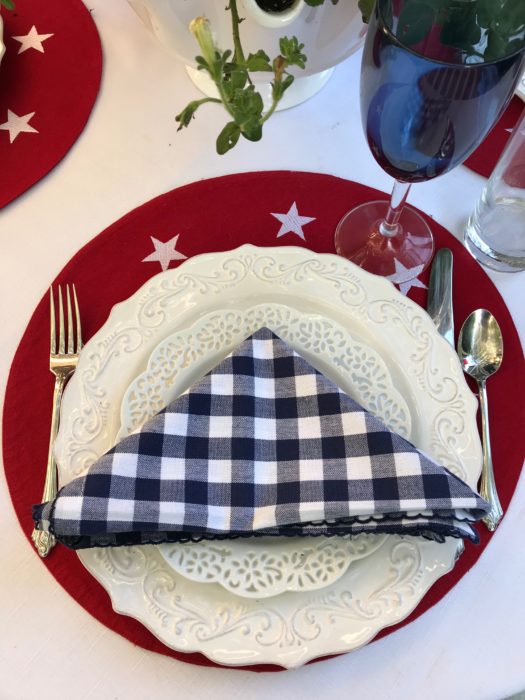 Tavern napkin fold- flat fold-lizbushong.com