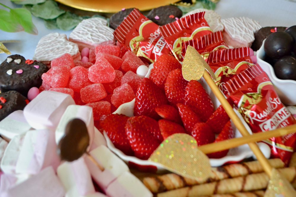 Valentine Dessert Board Cakes and Candies, lizbushong.com