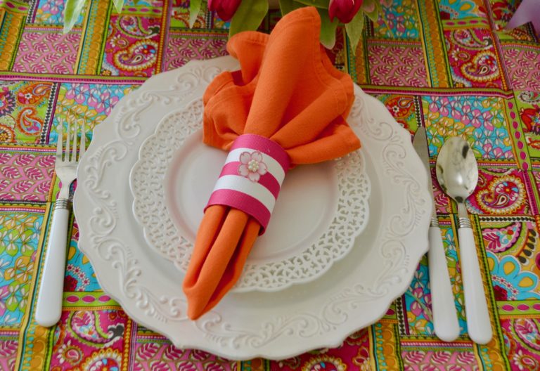 5 Minute DIY Wired Ribbon Napkin Ring
