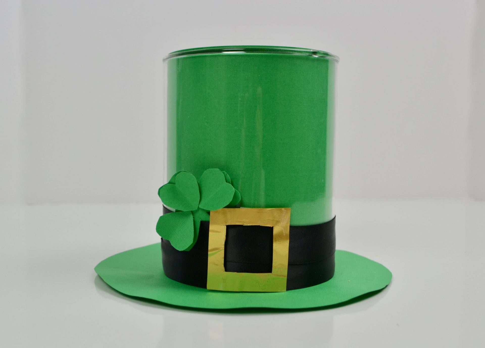 ST. Patricks Day Table Centerpiece DIY - Liz Bushong