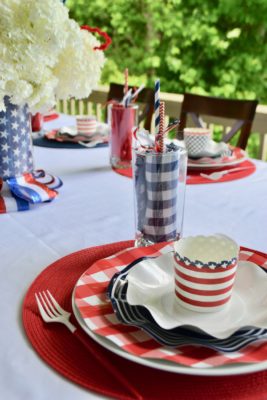 Best 4th of July Tablescape lizbushong.com