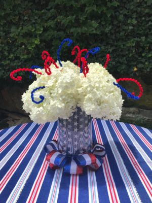 DIY Red, White, Blue Centerpiece lizbushong.com