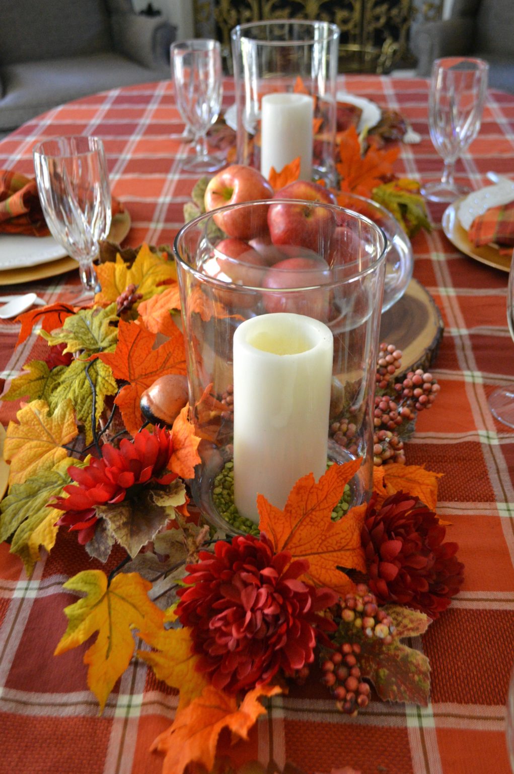 10 Minute Harvest Table Runner Table-scape Idea - Liz Bushong