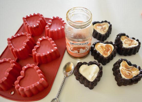 How to Make Heart Shaped Brownies lizbushong.com