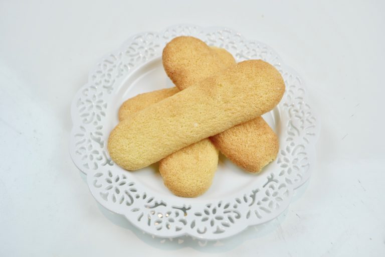How to Make Ladyfinger Biscuits/Cookies