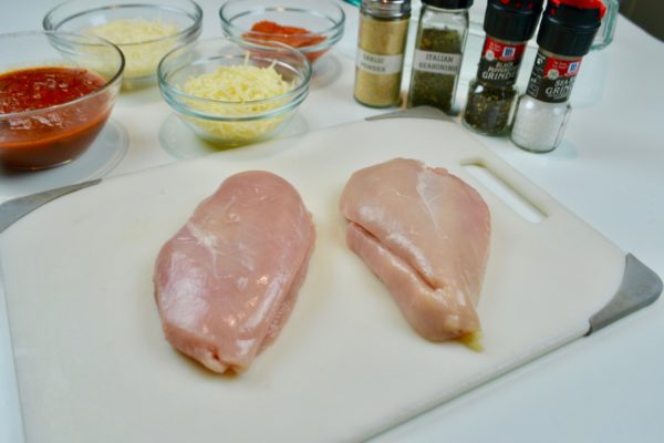 Making Pizza stuffed chicken breast lizbushong.com