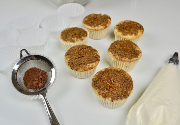 How to make Tiramisu cupcakes lizbushong.com
