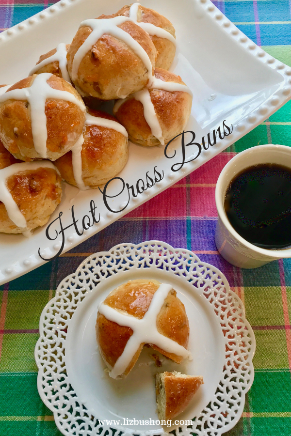 How to make Hot Cross Buns lizbushong.com