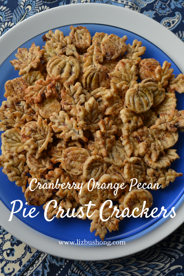 Autumn Leaf Pie Crust Cutter - Baking Bites