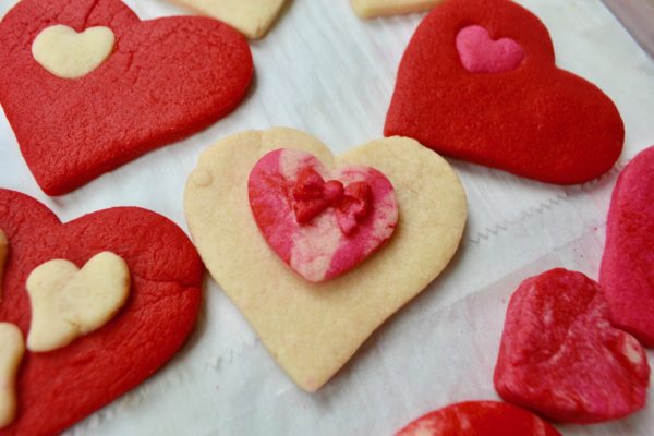 How to make Valentine Butter Cookies lizbushong.com