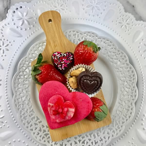 How to Make Mini Valentine Charcuterie, Lizbushong.com