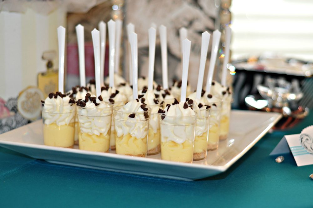 Mini Cheesecake Cups lizbushong.com