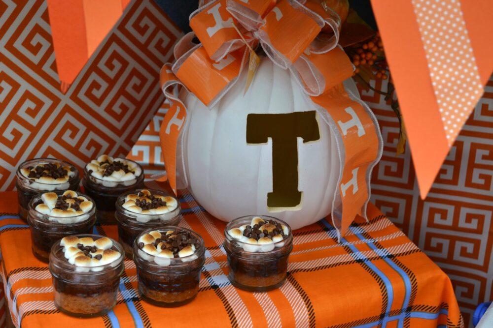 Rocky Top Smores Jars for Tailgating lizbushong.com