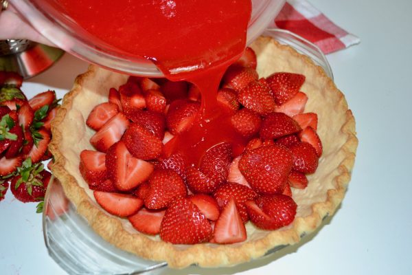 How to make Strawberry Pie lizbushong.com