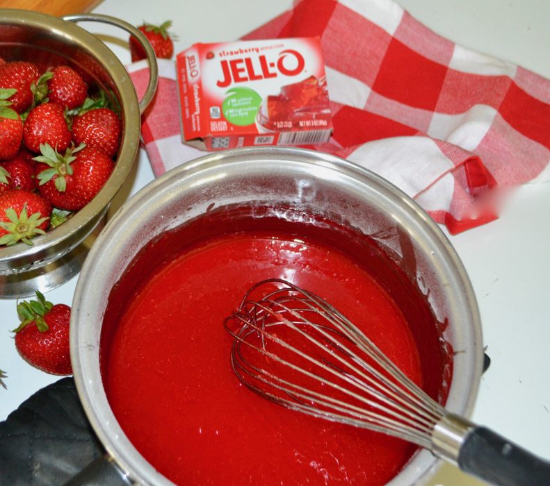 How to make strawberry glaze for pie lizbushong.com