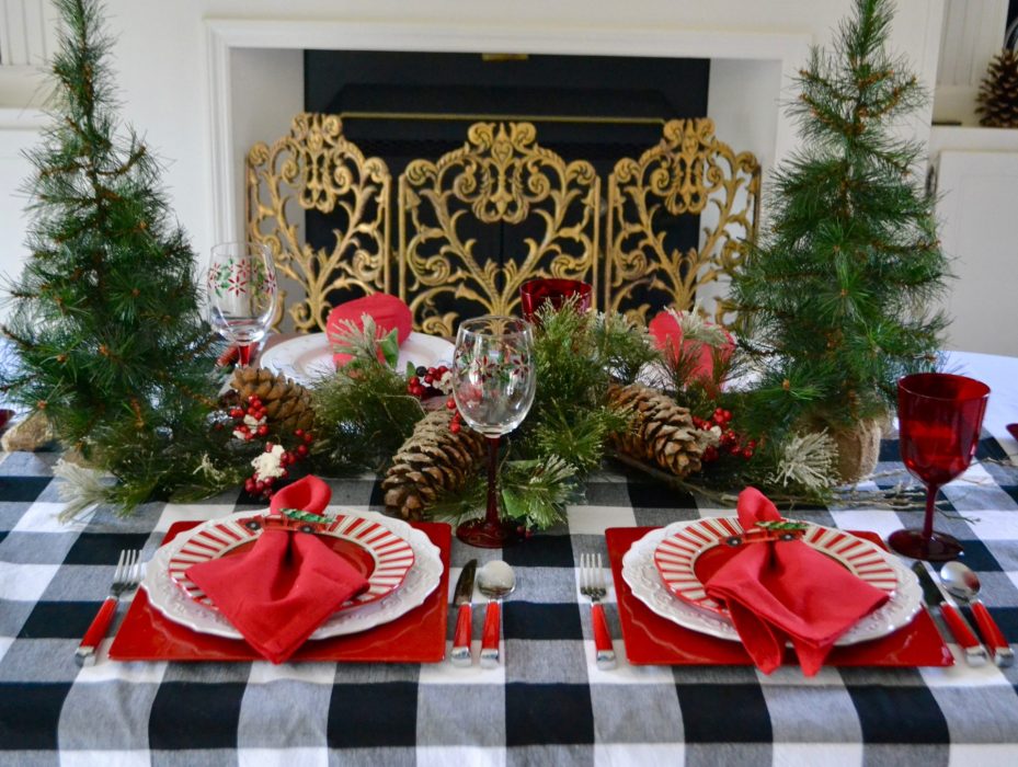 How to Set a Red Truck Tablescape for Christmas Brunch, lizbushong.com