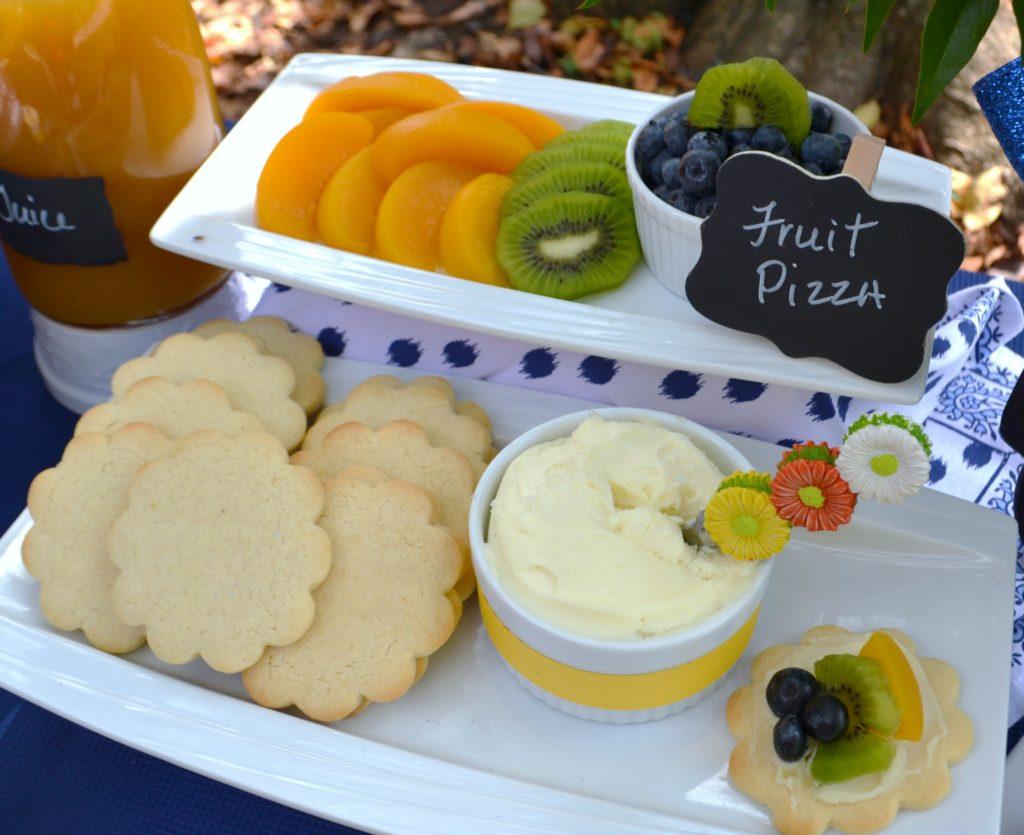 Mini Fruit Pizza Tailgate lizbushong.com