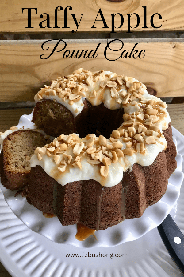 Taffy Apple Pound Cake lizbushong.com