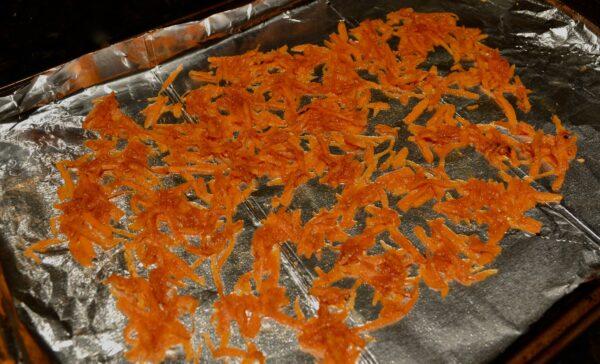 How to make candied carrot shreds for garnish carrot cake lizbushong.com
