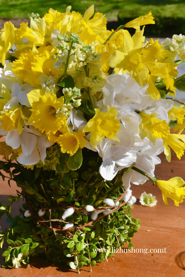 How to make daffodil centerpiece lizbushong.com