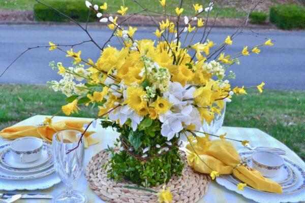 How to make daffodil centerpiece lizbushong.com