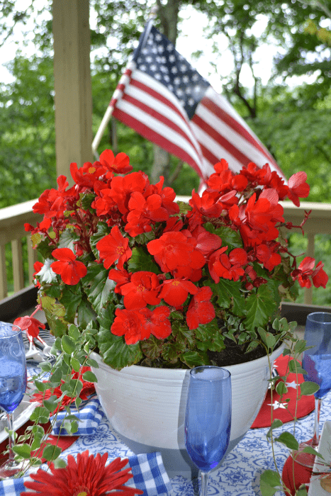 Patriotic centerpiece-Memorial day or 4th of July lizbushong.com