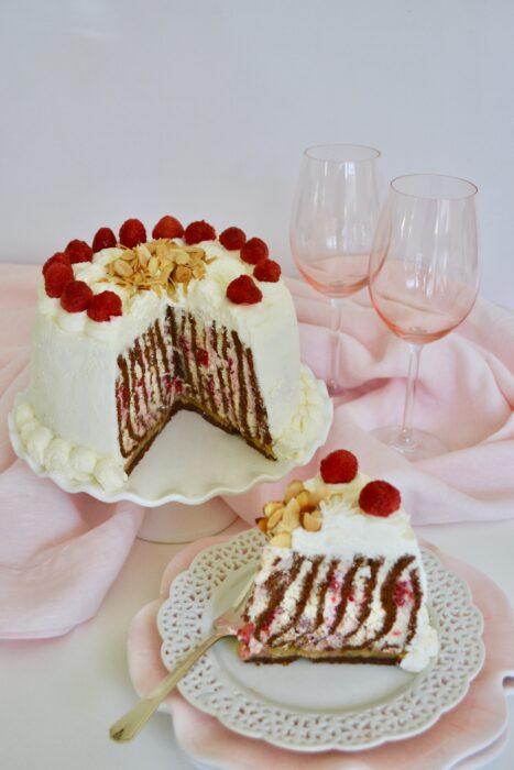 Chocolate Raspberry Vertical Sponge Zebra cake lizbushong.com