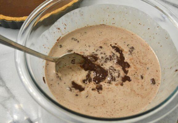 How to make chocolate ganache- stirring mixture lizbushong.com