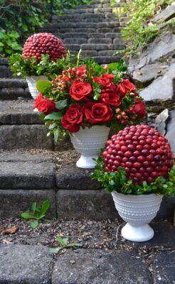 How to make cranberry and boxwood topiary lizbushong.com