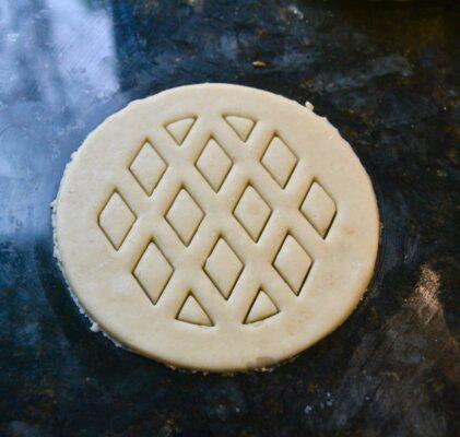 How to make lattice pastry top for cran apple mini pies lizbushong.com