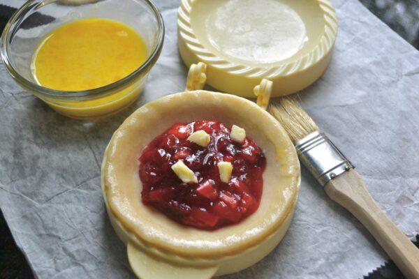 How to make mini cranapple pie/tarts filling pastry lizbushong.com