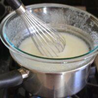 How to make Swiss Meringue buttercream for vertical cake, cooking egg white sugar syrup lizbushong.com