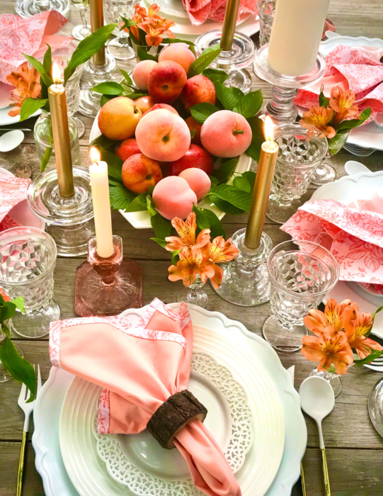 How to set a peachy pink southern dinner table using fresh peaches.