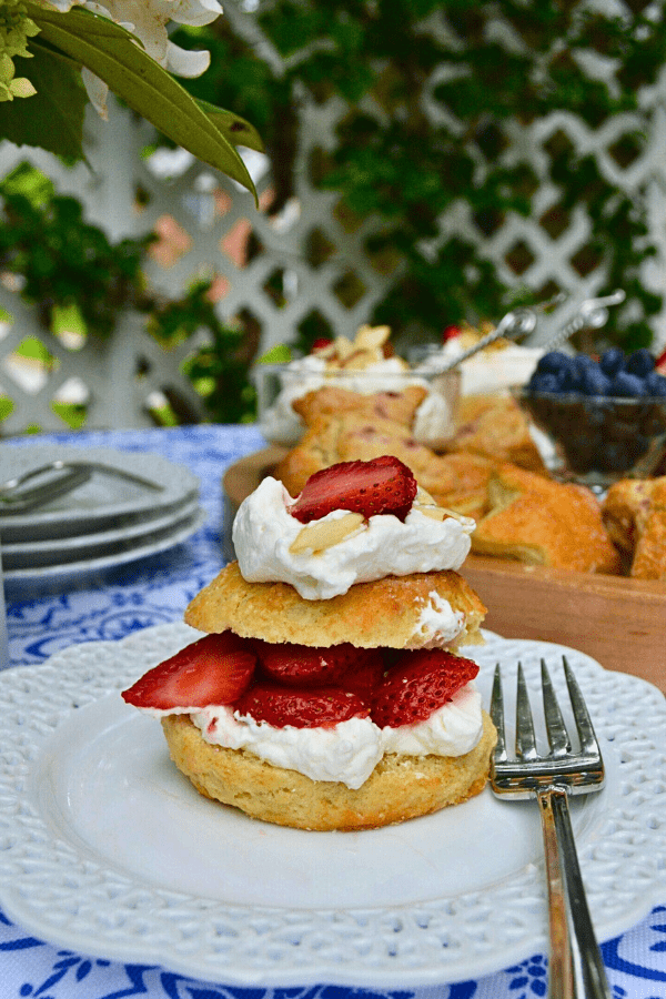 How to make and bake strawberry shortcake lizbushong.com