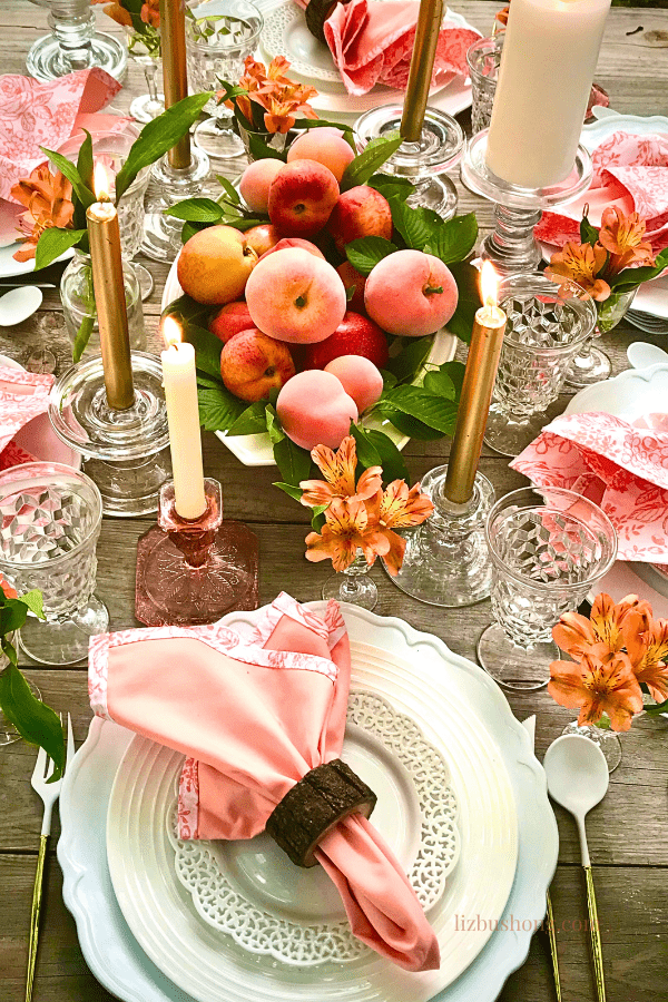 How to set a Pretty in peach Southern Tablescape lizbushong.com