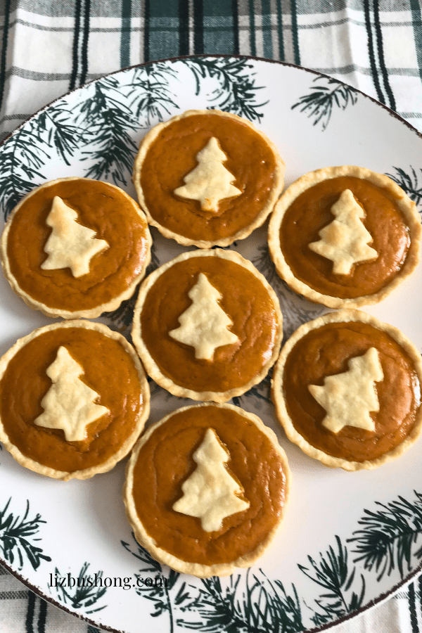 Making Christmas Mini Pumpkin Pie Tarts with Tree cut outs